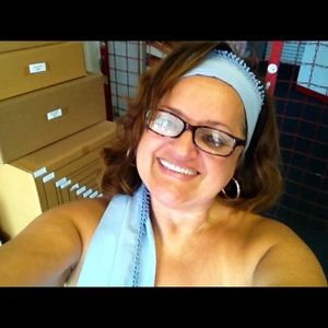 Meet your Posher, Monica